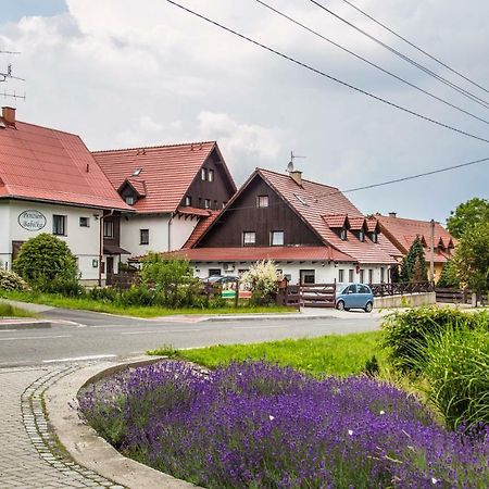 Hotel U Lip Trojanovice Frenštát pod Radhoštěm 외부 사진